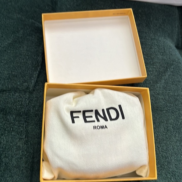 Fendi baguette nano charm - acid green sequins - Picture 3 of 9